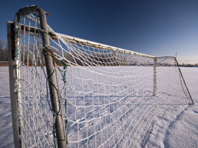 Schneefußball