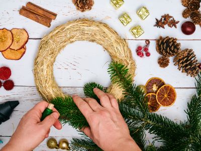 Adventskranzbasteln
