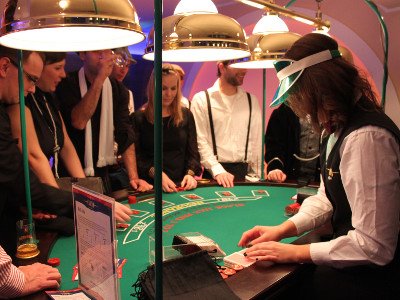 EVINTA_Weihnachtsfeier_Casino Weihnachtsfeier_Black Jack
