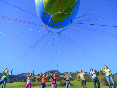 EVINTA_Teambuilding_Teamspiel Die Welt aus den Angeln heben_03