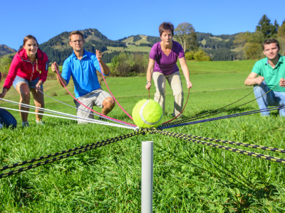 EVINTA_Teambuilding_Teamspiel Balltransport_01