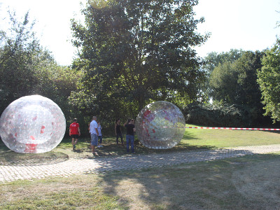 EVINTA_Teambuilding_Teamspiele_Zorbing