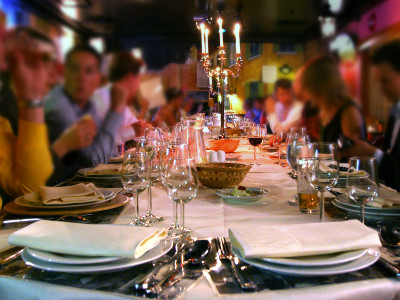 Zauber-Dinnershow