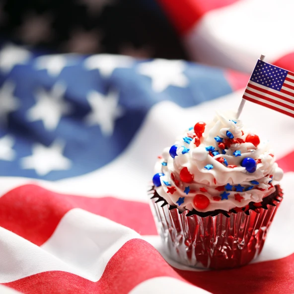 Muffin auf einer amerikanischen Flagge