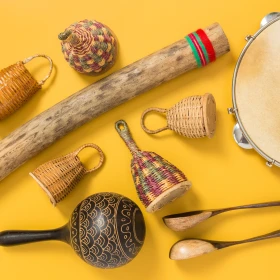 Ethnische Perkussionsinstrumente