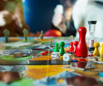 EVINTA_Brettspiele Weihnachtsfeier_Bild01 Spiel: Mensch ärgere dich nicht