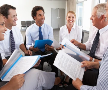 Besprechung im Kreis