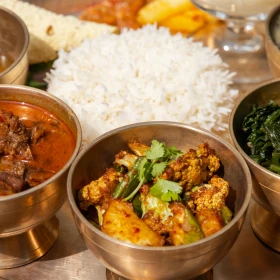 verschiedene orientalische Speisen