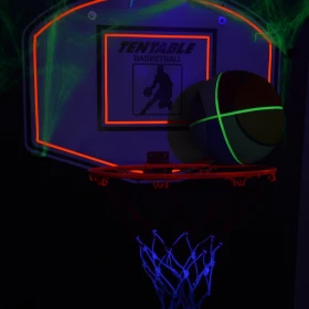 EVINTA_Schwarzlicht_Turnier_Bild12 Baskettball