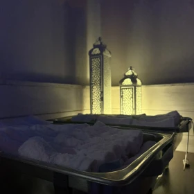 heiße Handtücher zur Begrüßung der Gäste