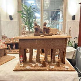 Brandenburger Tor aus Lebkuchen