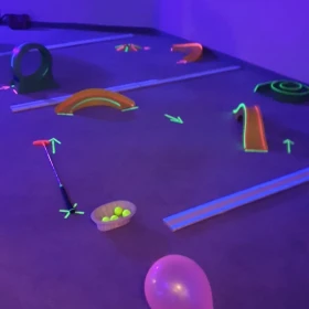 Mingolf im Schwarzlicht